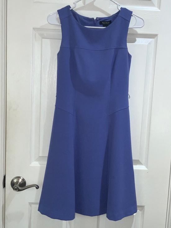 White House Black Market Dresses & Skirts - White House Black Market purple fit flare sleeveless dress Sz 00 lined